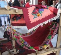 Видовданска изложба ћилима у Народном музеју у Чачку