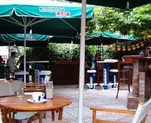 Večeras u 22h Stray dogg u kafiću „Što da ne“