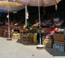 Понуда пољопривредних производа на чачанској пијаци