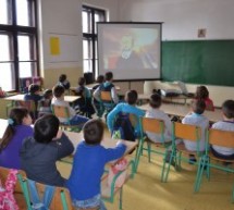 У ШКОЛИ У СЛАТИНИ ПРИКАЗАН ФИЛМ О ПУПИНУ