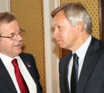 ПОСЛАНИК КАРИЋ У ПОСЕТИ ПУШКОВУ