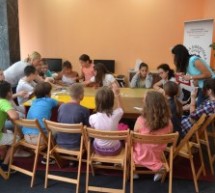 КРЕАТИВНЕ РАДИОНИЦЕ У БИБЛИОТЕЦИ