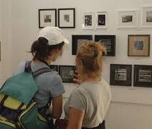 СЛИКАРИ И ВАЈАРИ ИЗЛАЖУ У МОДЕРНОЈ ГАЛЕРИЈИ У ГОРЊЕМ МИЛАНОВЦУ