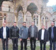Dveri u poseti manastiru Hilandaru