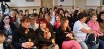 PREDSTAVA „ŽENSKI RAZGOVORI“ IZVEDENA ZA ČLANICE FORUMA ŽENA SPS-a