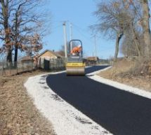 АСФАЛТИРАН ПУТ КОЈИ СПАЈА СЕЛО ШАРАНИ СА ИБАРСКОМ МАГИСТРАЛОМ